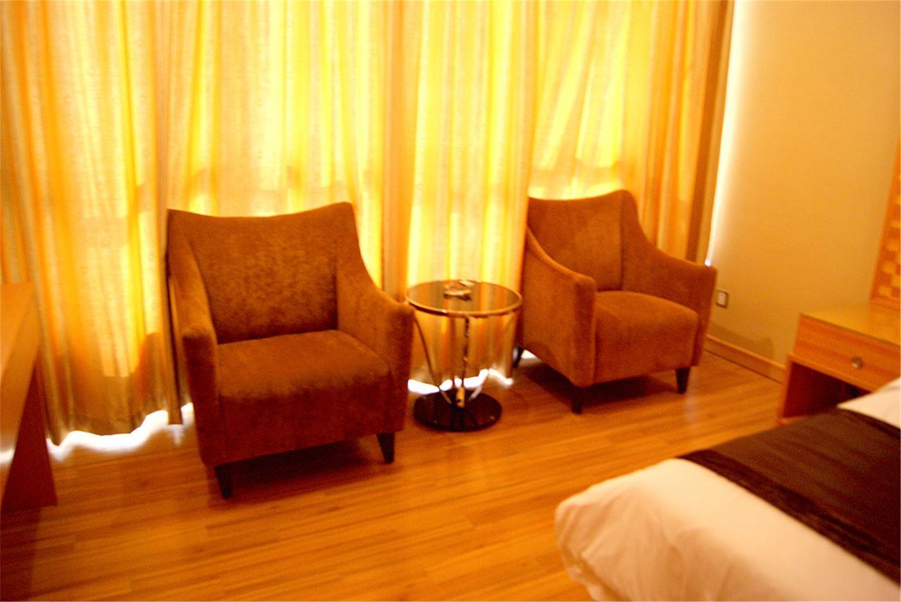Foshan Royal Prince Hotel Шуньдэ Экстерьер фото