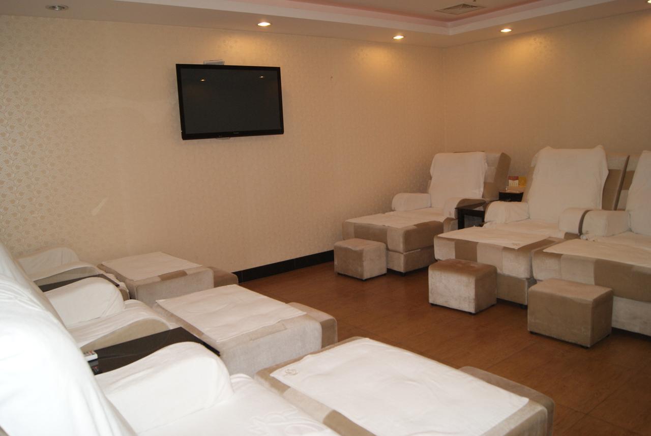 Foshan Royal Prince Hotel Шуньдэ Экстерьер фото