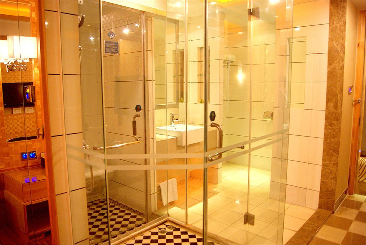 Foshan Royal Prince Hotel Шуньдэ Экстерьер фото