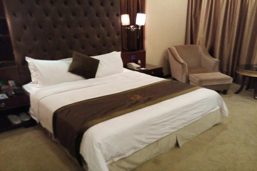 Foshan Royal Prince Hotel Шуньдэ Экстерьер фото