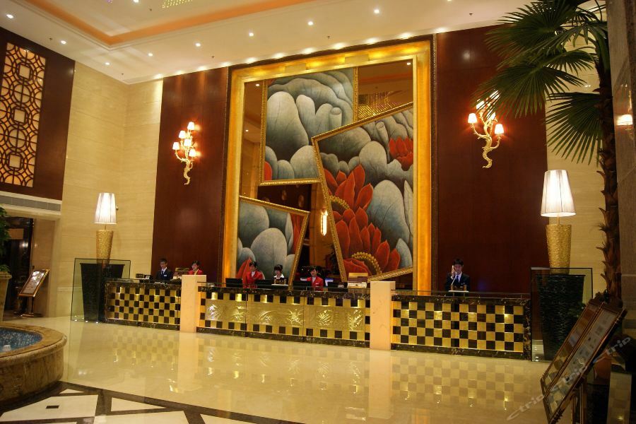 Foshan Royal Prince Hotel Шуньдэ Экстерьер фото
