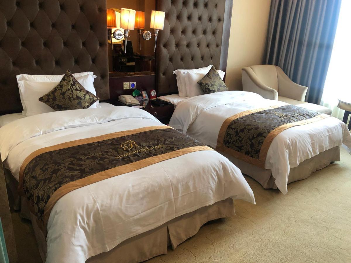 Foshan Royal Prince Hotel Шуньдэ Экстерьер фото