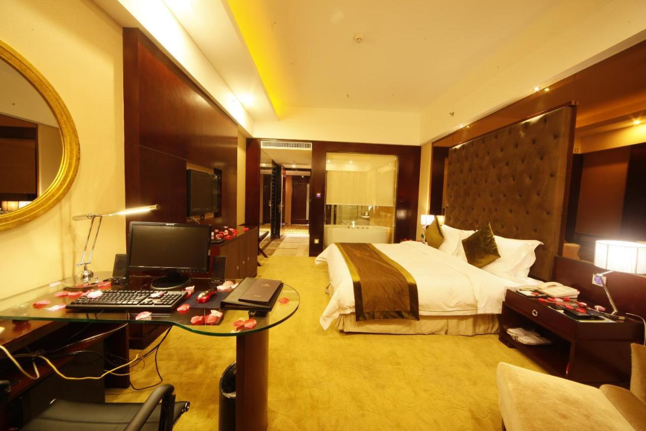 Foshan Royal Prince Hotel Шуньдэ Экстерьер фото
