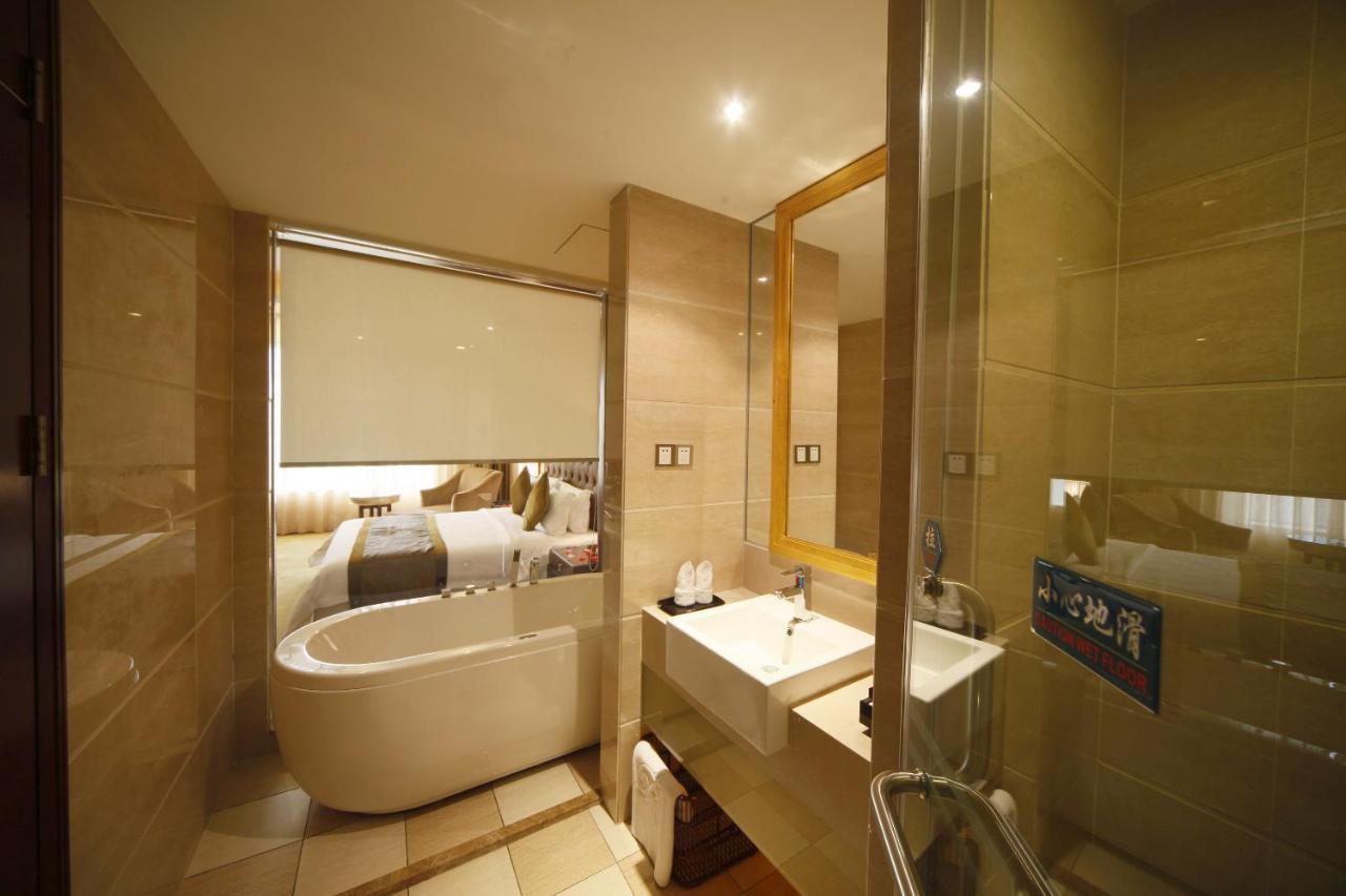 Foshan Royal Prince Hotel Шуньдэ Экстерьер фото